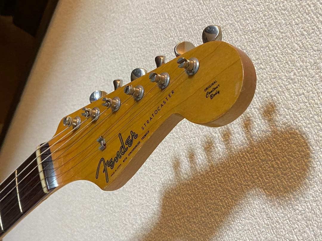 ギター Fender japan stratocaster 1983