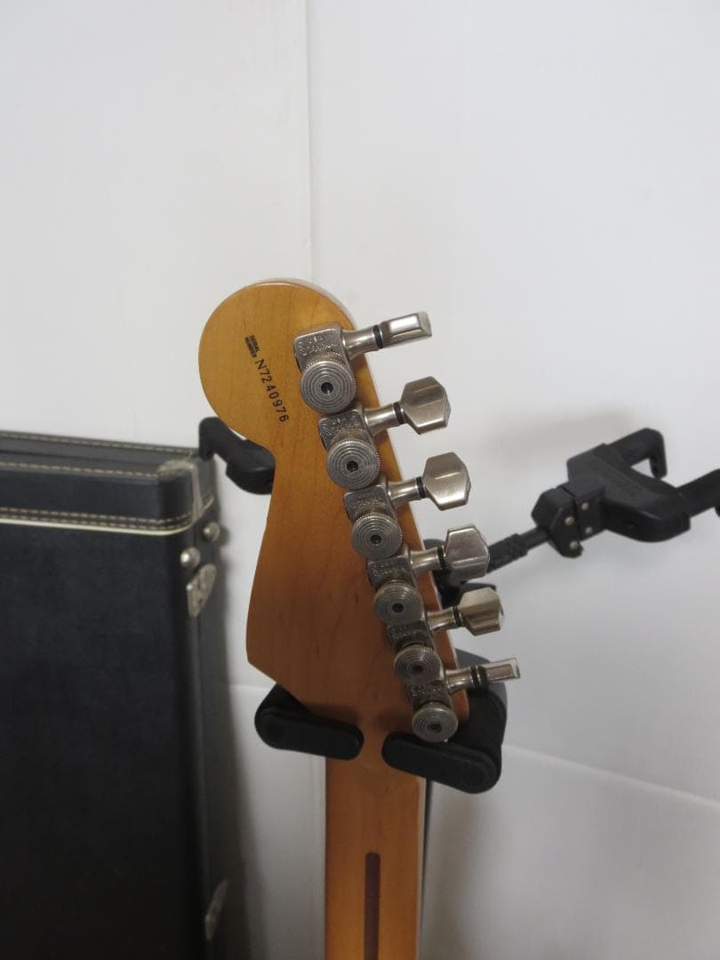 Fender USA BIG APPLE ストラトキャスター ケース付