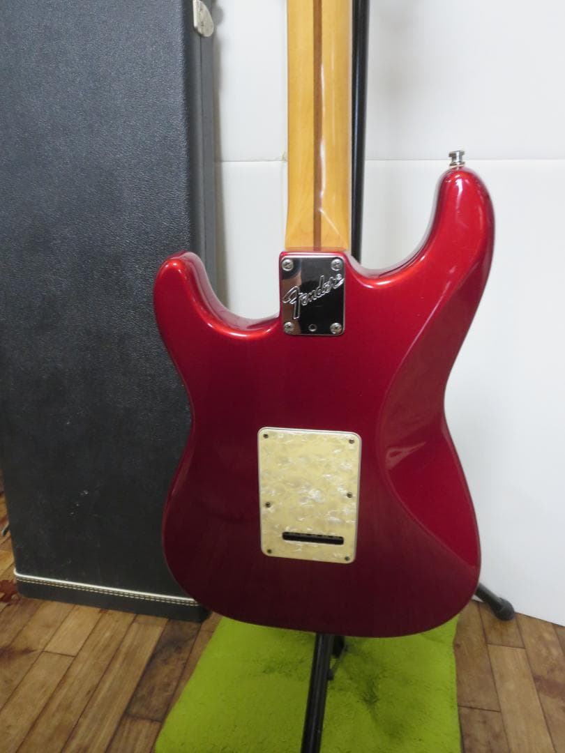 Fender USA BIG APPLE ストラトキャスター ケース付