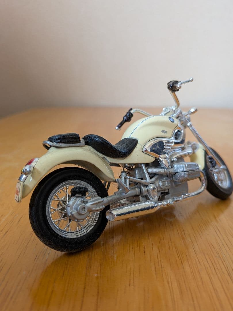 峰不二子 フィギュア 　バイク付き