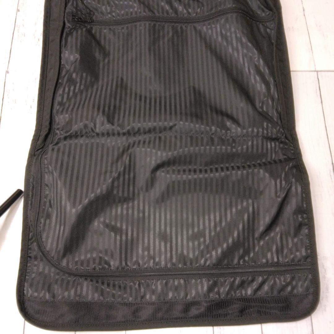 TUMI ガーメントバッグ　トライフォールド　236D3　ビジネスバッグ