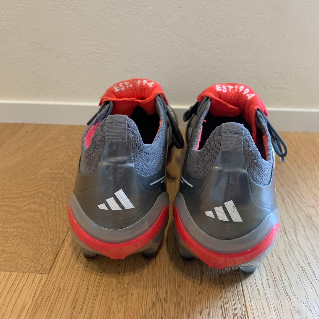 アディダス プレデター ELITE FT AG(シルバー×ホワイト×レッド)