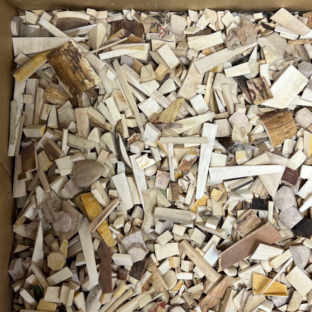 極上素材 B 8174g 東キ8-0212⑤