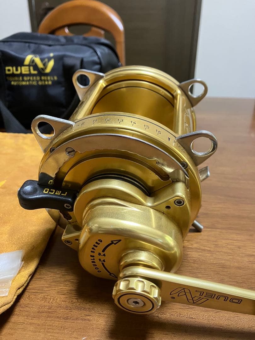 DUEL ダブルスピード両軸リール
