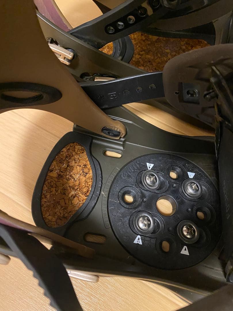 FLUX スノーボード ビンディング コルク