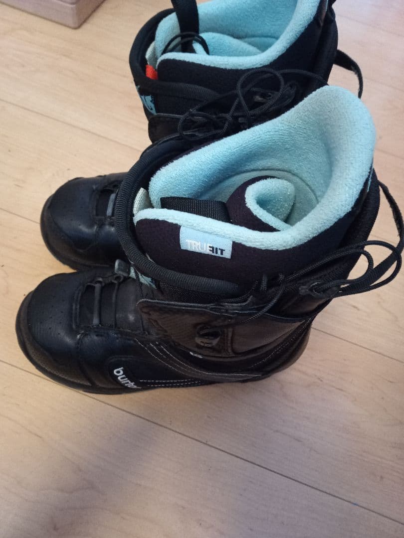 スノーボード　ブーツ　レディース　23cm