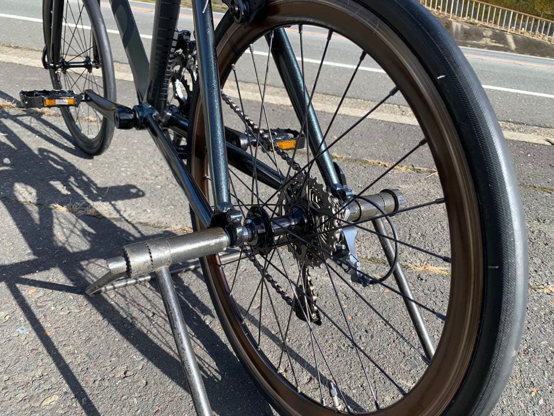 【即乘】送料無料 tern ミニベロ SURGE 小径車 ロードバイク7速 20