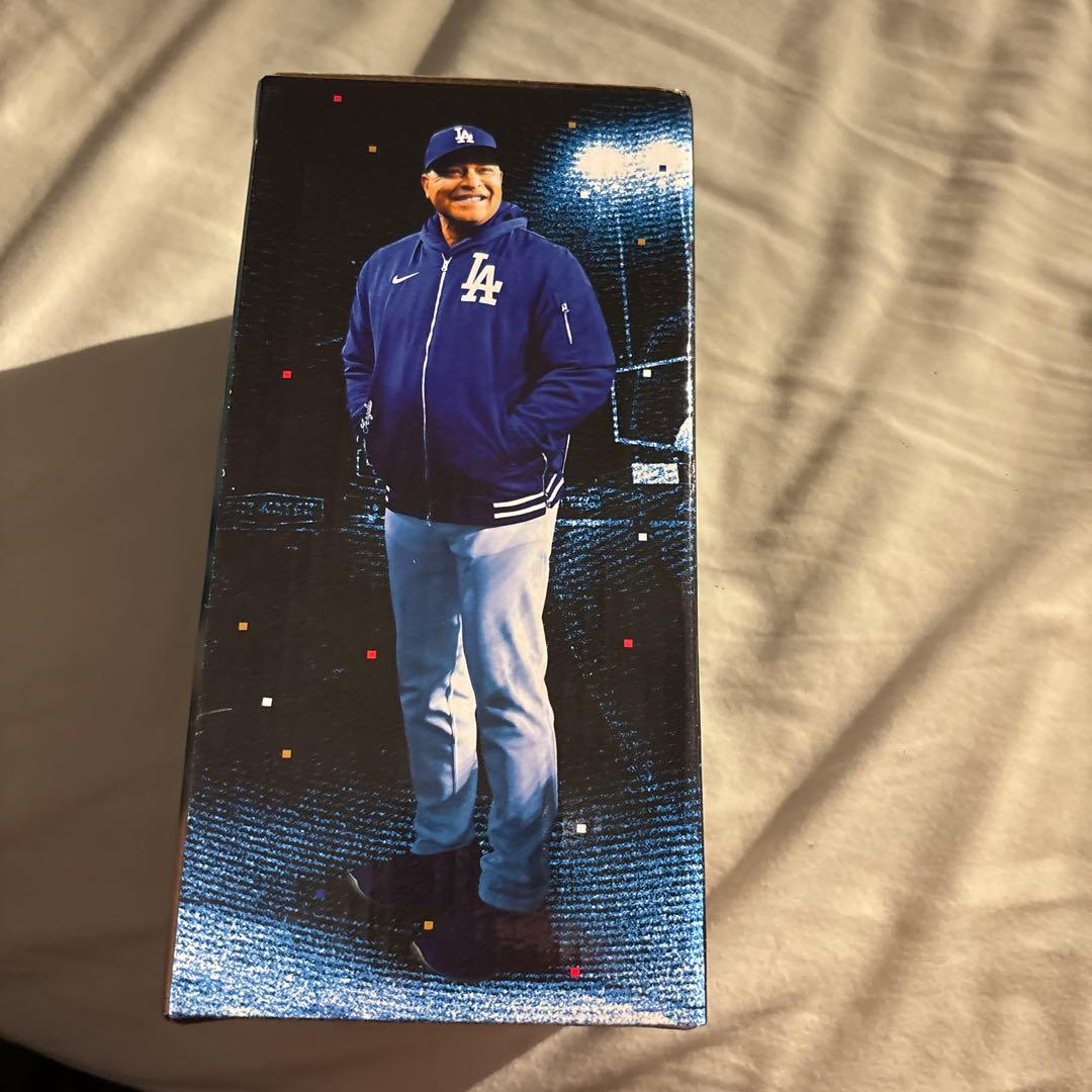 デイブ・ロバーツ　Los Angeles Dodgers 記念品