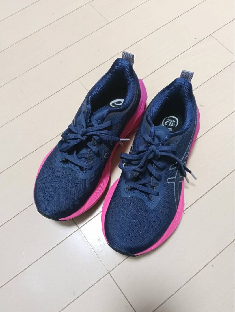 スパイク・シューズ asics NOVABLAST4