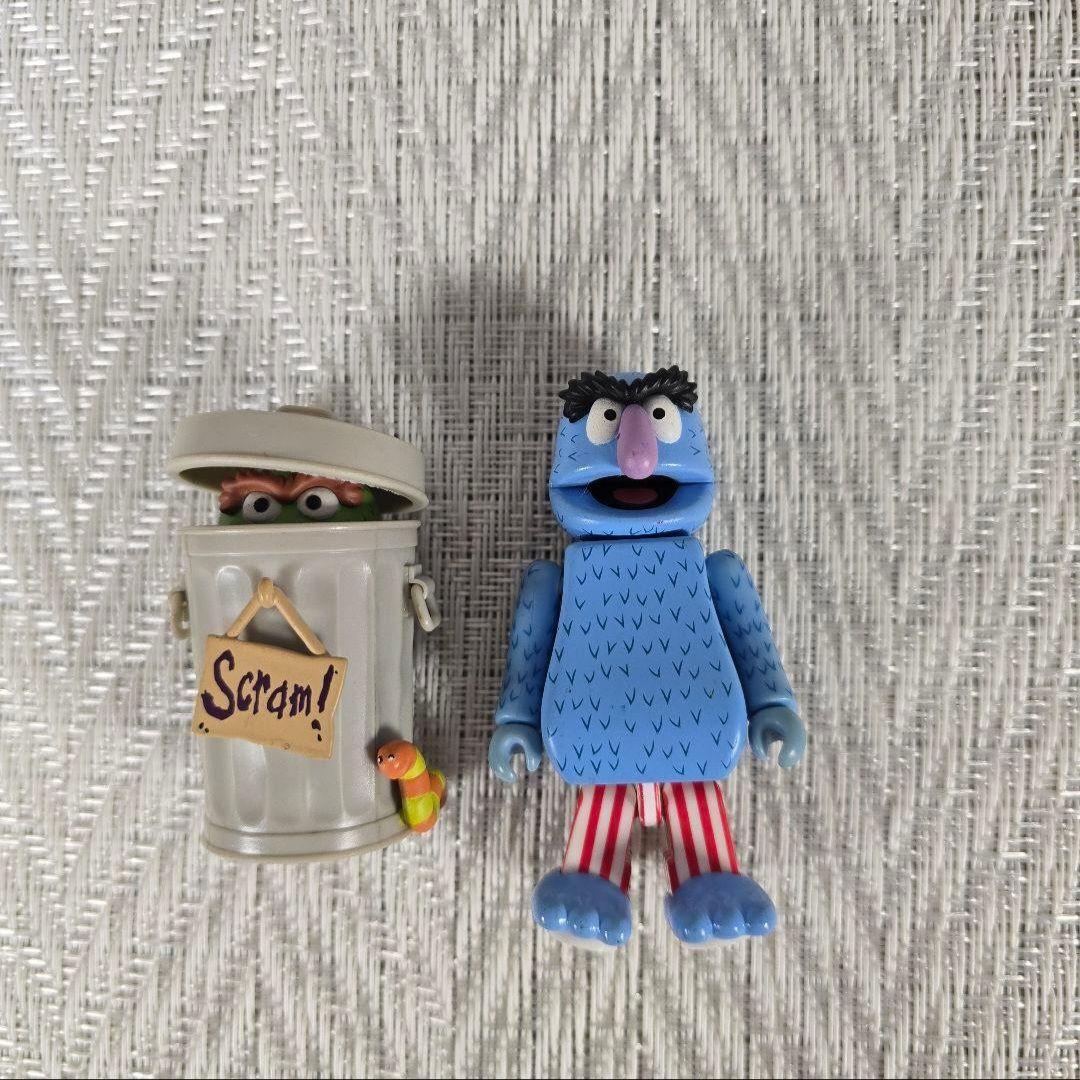 希少　セサミストリート　キューブリック　10体　セット　シークレット　含む