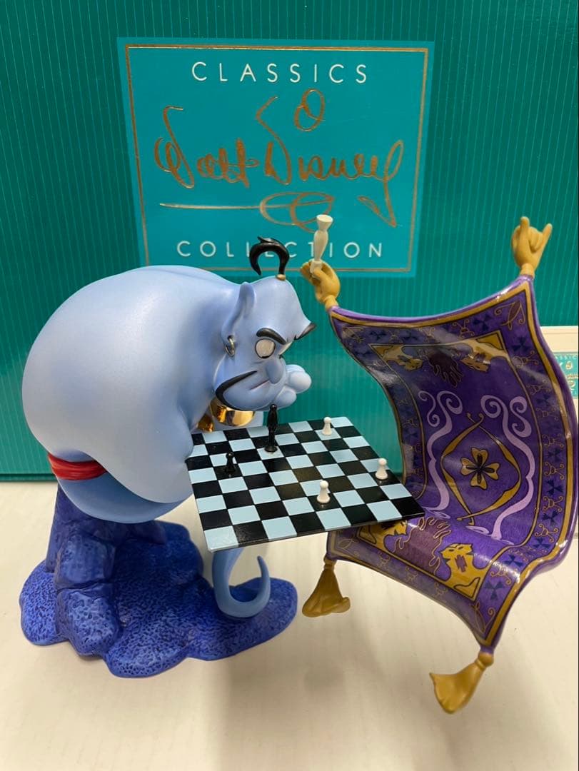 ディズニーwDCC 魔法の絨毯　アラジン ジーニー　フィギュア チェス
