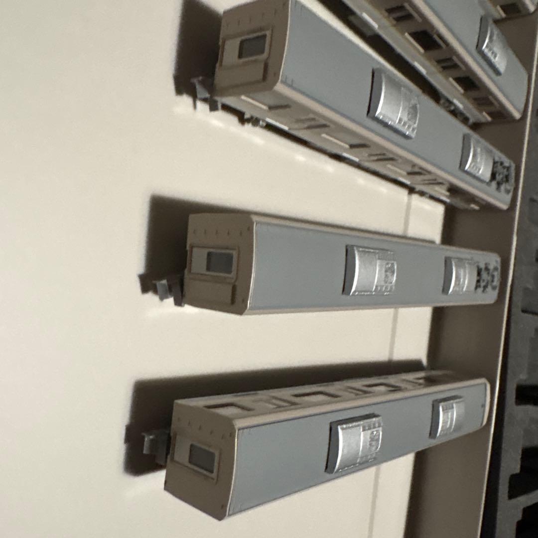 Nゲージ鉄道模型 6両セット ホワイト/シルバー