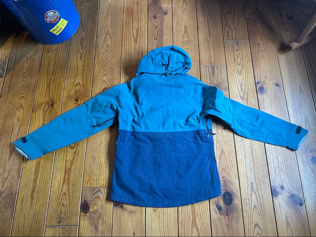 【XSサイズ】P.RHYTHM SMILE JACKET 女性着用