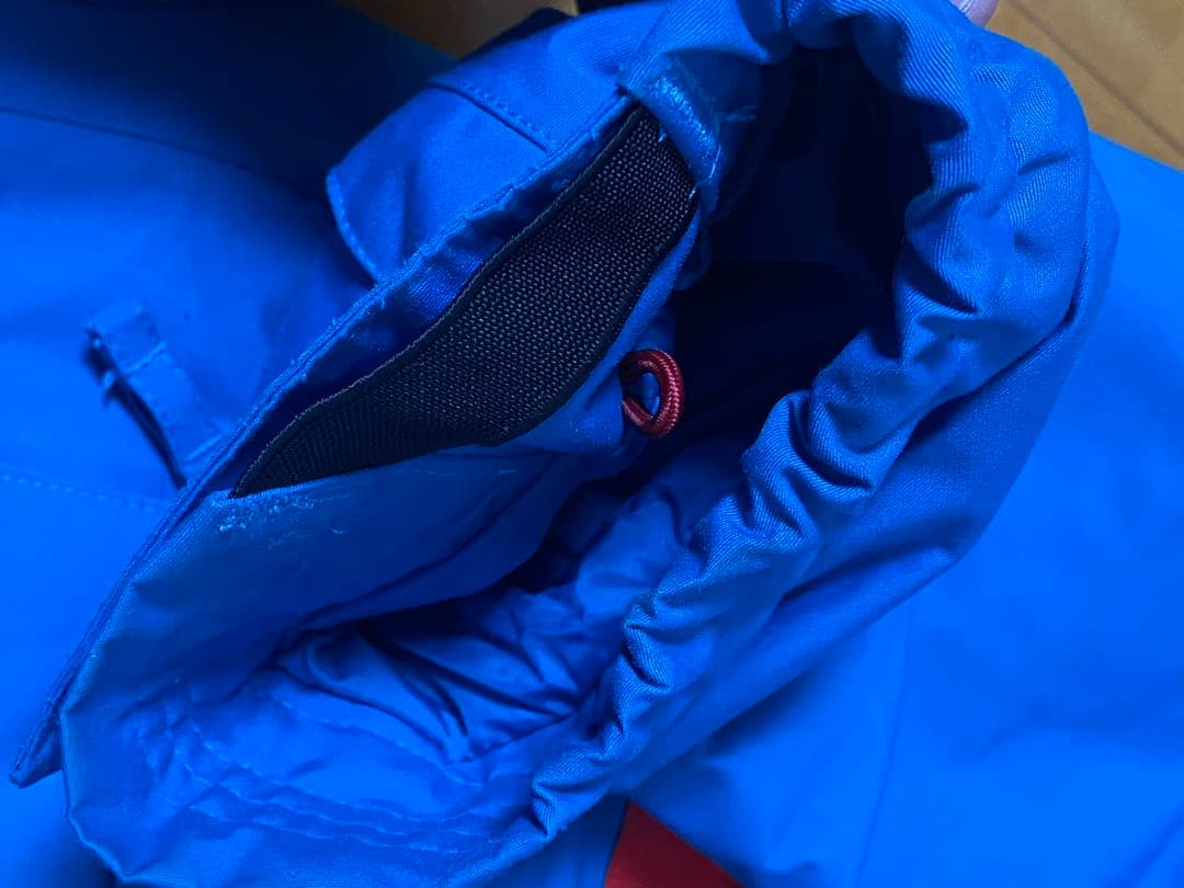 Burtonスノーボードジャケット