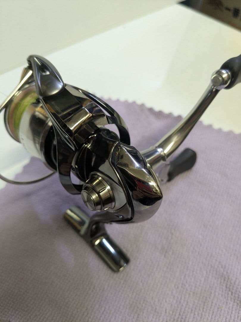 Daiwa EXIST LT2500S-DH スピニングリール ダイワ