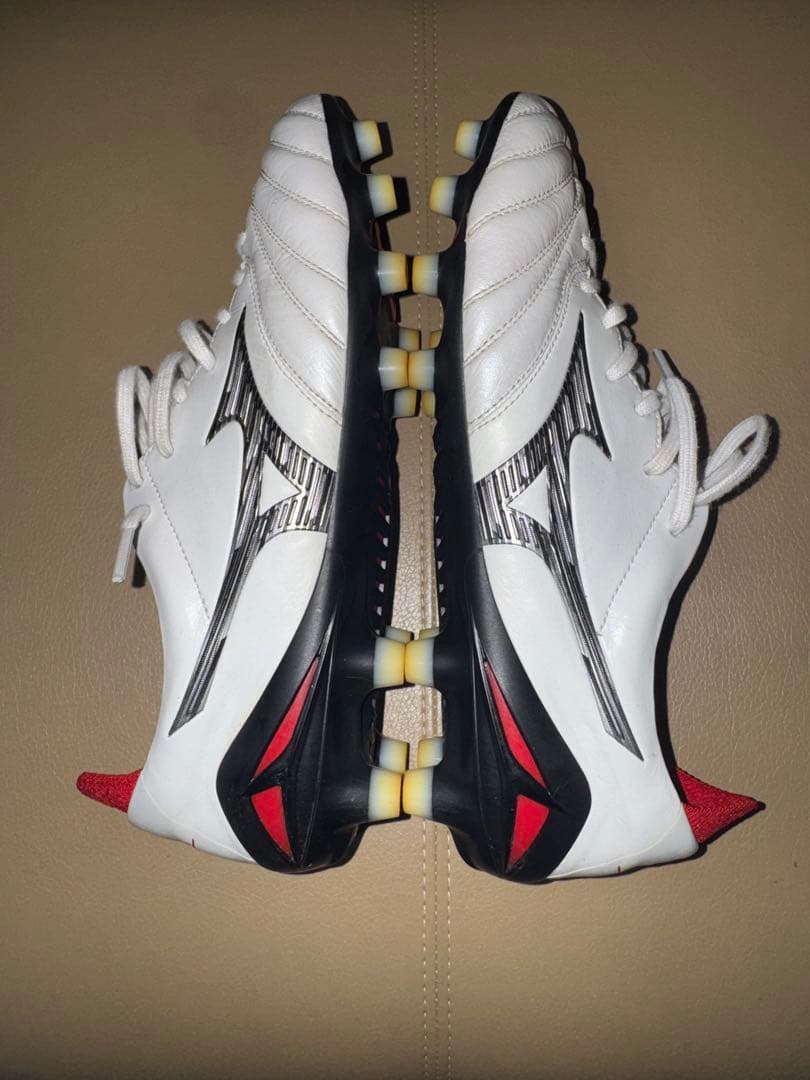 Mizuno モレリアネオ4